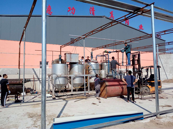 河北滄州牛油加工設備安裝現場(chǎng)